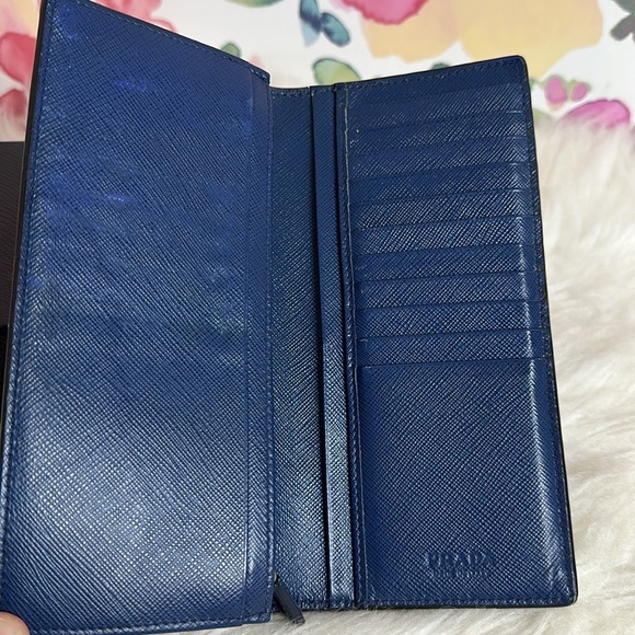💯Authentic Prada Long Wallet🍀 - Picture 5 of 14